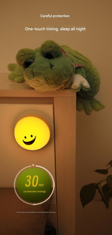Fun Emoji LED Night Light - Tap Control, 7 Changing Options, 3 Brightness Levels & Magnetic Mount(Infatuated expression)